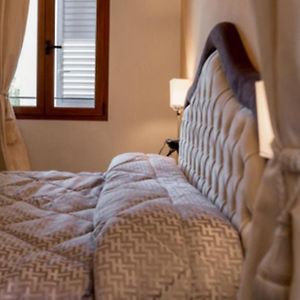 Camera con letto king size